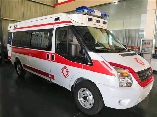 五华县福特V362救护车